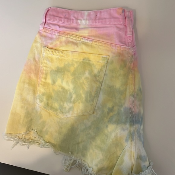 Blank NYC tie dye denim shorts - Picture 4 of 4